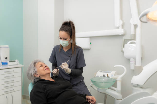 Best Cracked Tooth Emergency Dentist  in Riverbank, CA